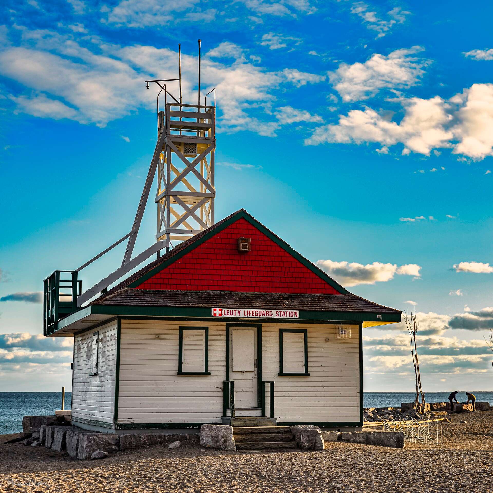 The Leuty Lifeguard Station on the beach in the Beaches